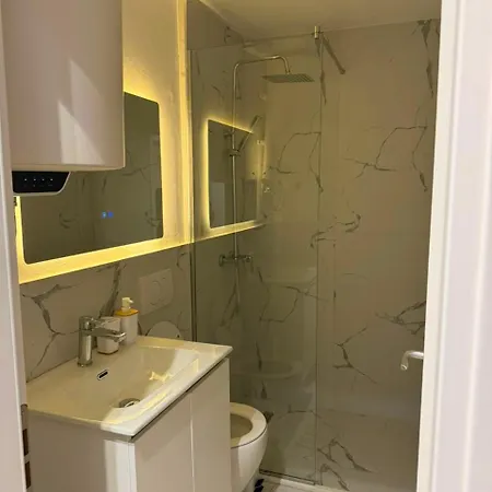 Apartamento Lali Tirana